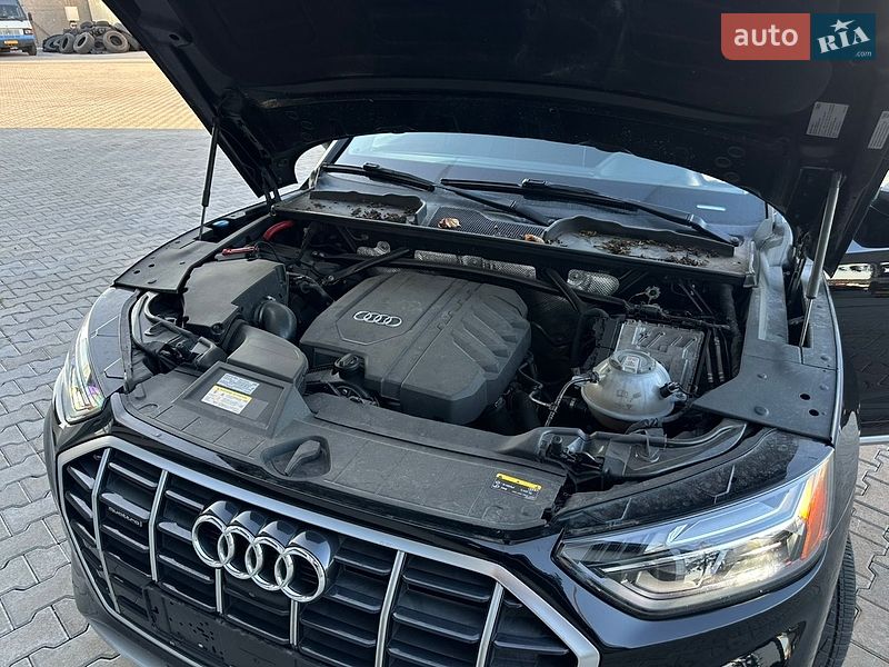 Позашляховик / Кросовер Audi Q5 2020 в Сарнах