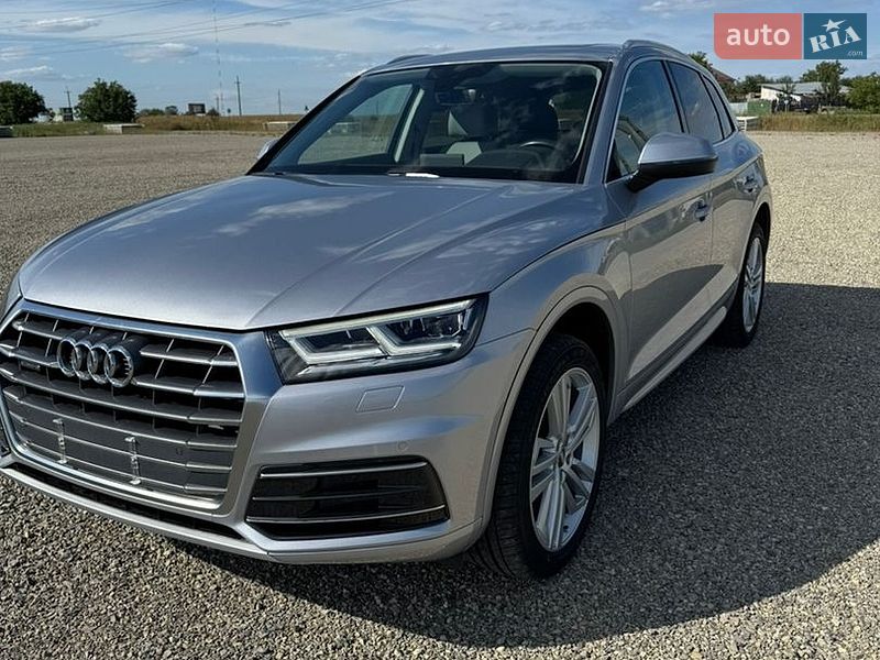 Позашляховик / Кросовер Audi Q5 2018 в Тернополі