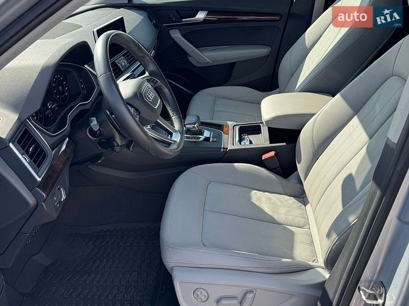Позашляховик / Кросовер Audi Q5 2018 в Тернополі