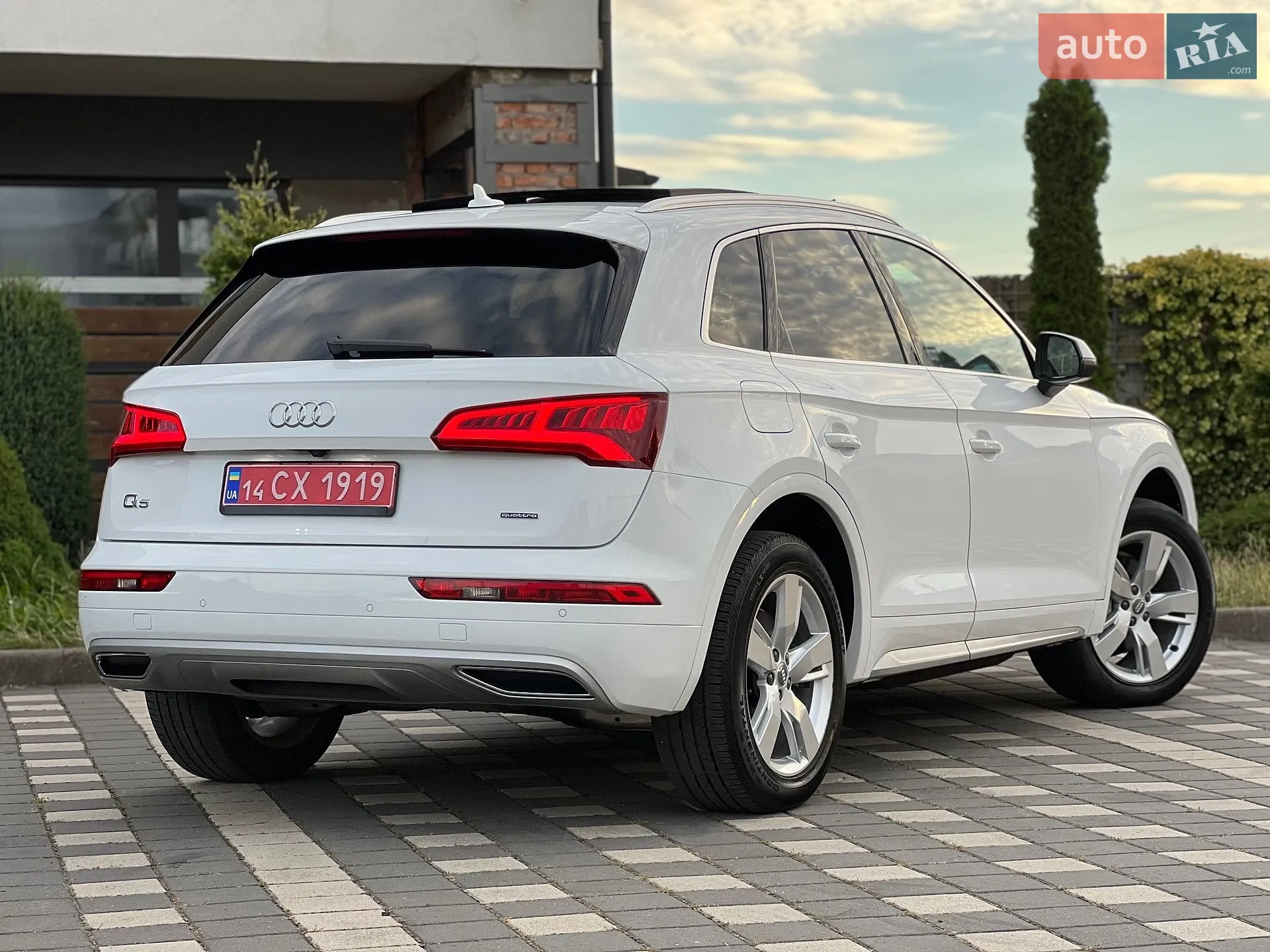 Audi Q5 2019 VIN WA1BNAFY4K2051239 фото оголошення 19 з 128