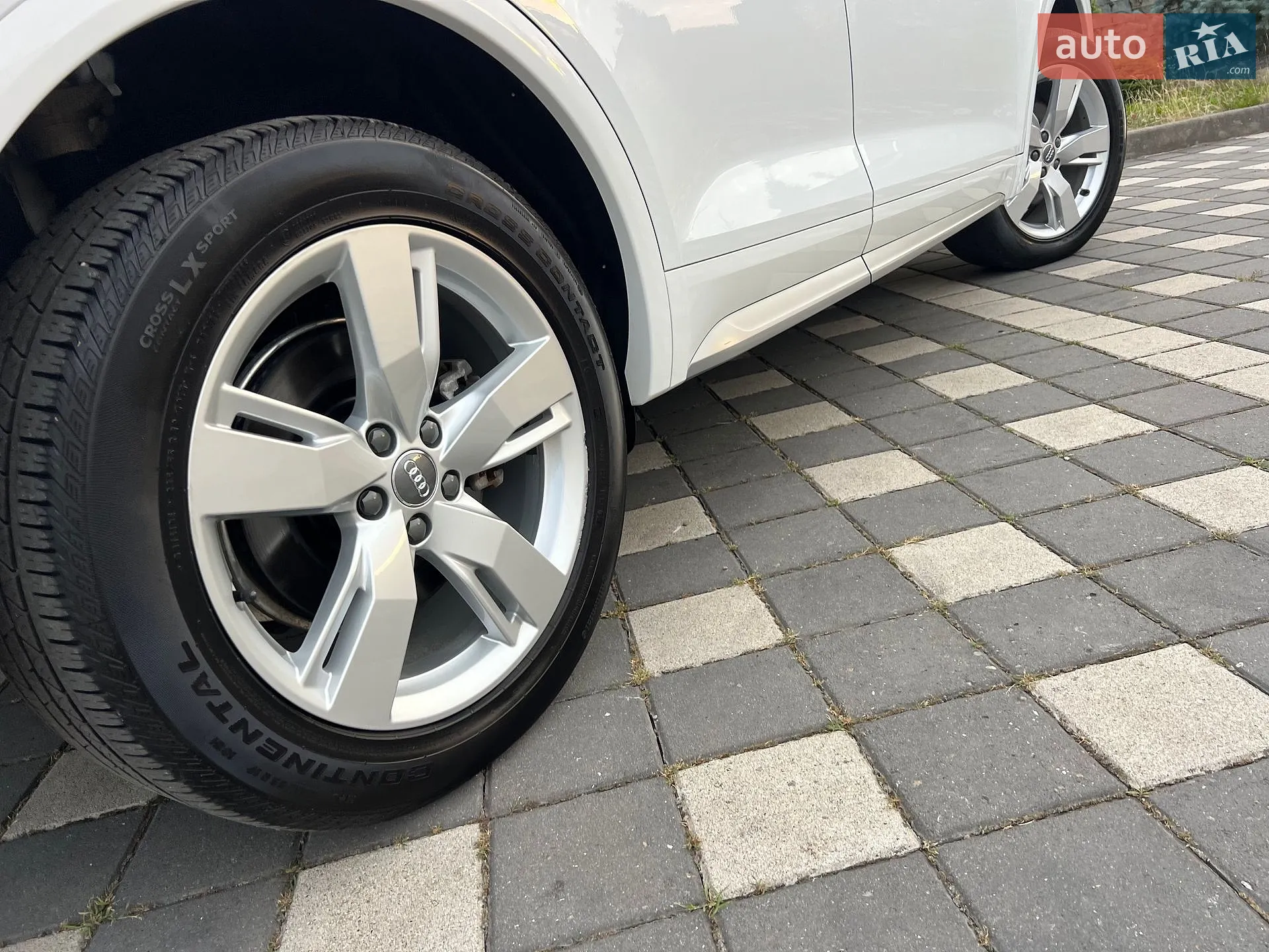 Audi Q5 2019 VIN WA1BNAFY4K2051239 фото оголошення 22 з 128