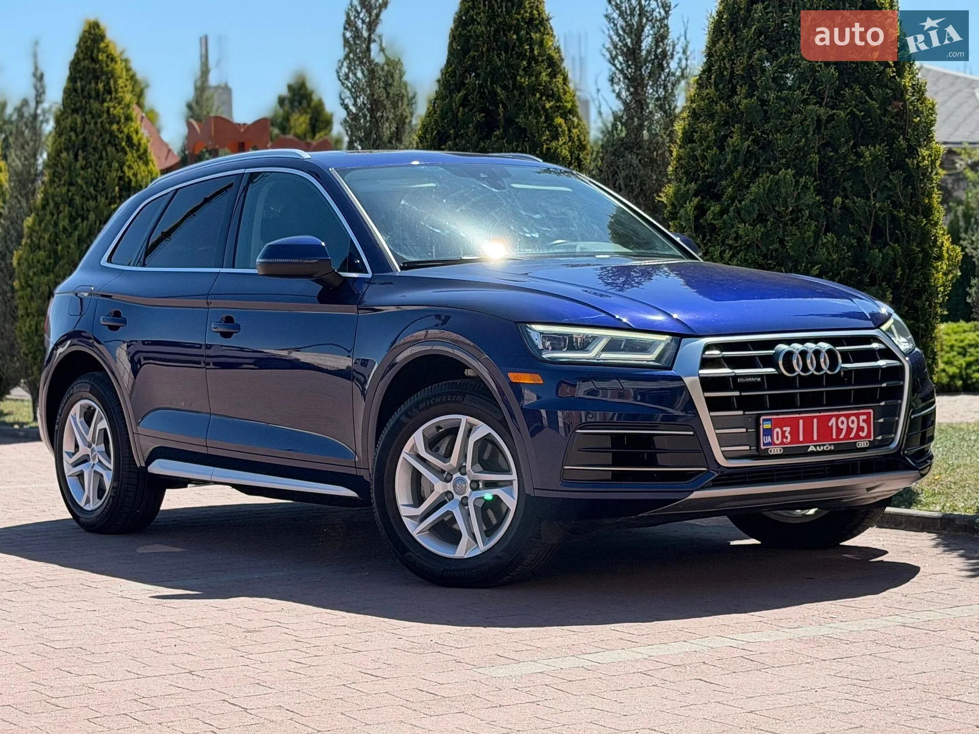 Audi Q5 2018 VIN WA1BNAFY8J2199294 фото оголошення 11 з 20