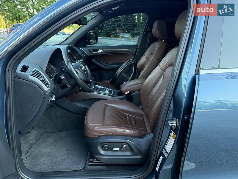 Внедорожник / Кроссовер Audi Q5 2015 в Днепре