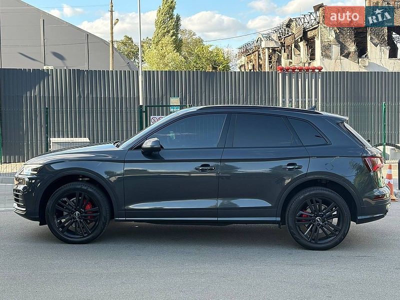 Позашляховик / Кросовер Audi Q5 2017 в Києві фото 6 Позашляховик / Кросовер Audi Q5 2017 в Києві
