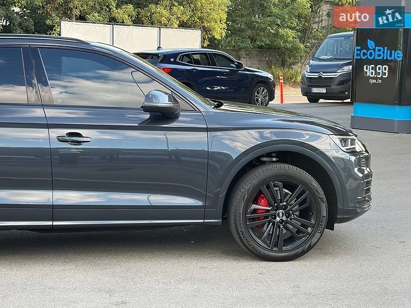 Позашляховик / Кросовер Audi Q5 2017 в Києві фото 18 Позашляховик / Кросовер Audi Q5 2017 в Києві