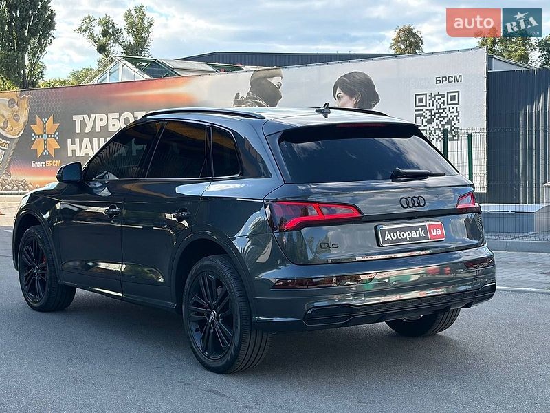 Позашляховик / Кросовер Audi Q5 2017 в Києві фото 11 Позашляховик / Кросовер Audi Q5 2017 в Києві