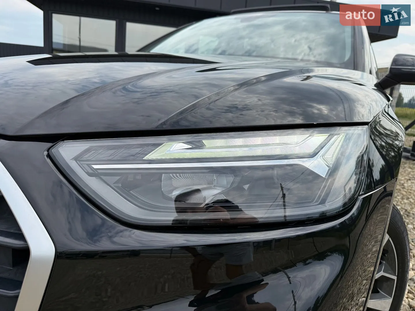Audi Q5 2021 VIN WA1AAAFY7M2118488 фото оголошення 32 з 111