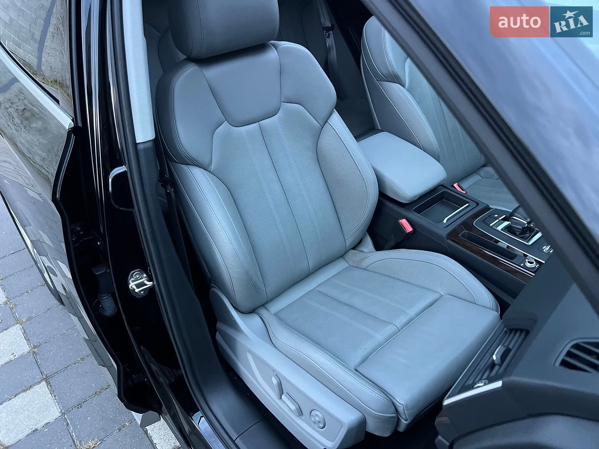Audi Q5 2018 VIN WA1BNAFY2J2202710 фото оголошення 98 з 140