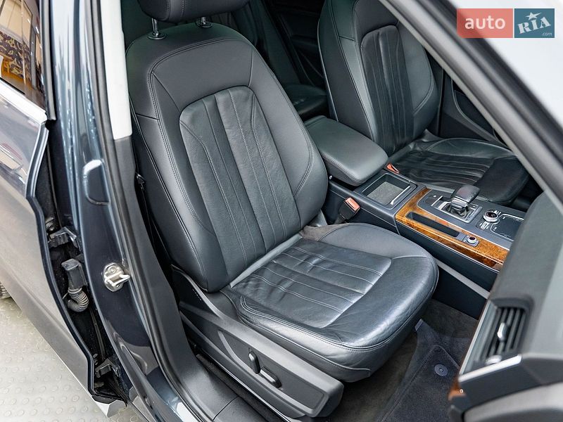 Позашляховик / Кросовер Audi Q5 2017 в Києві фото 24 Позашляховик / Кросовер Audi Q5 2017 в Києві