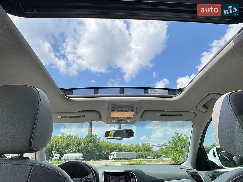 Позашляховик / Кросовер Audi Q5 2015 в Рівному