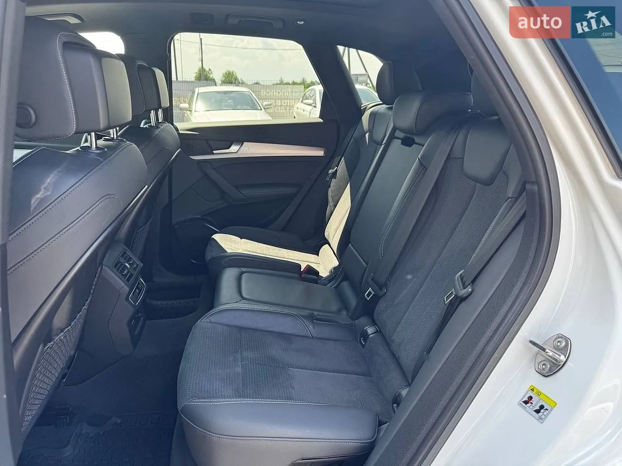 2020 Audi Q5 - мініатюра 17
