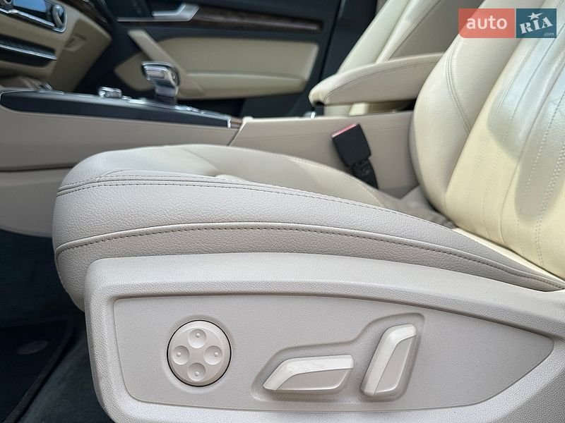 Внедорожник / Кроссовер Audi Q5 2018 в Белогородке
