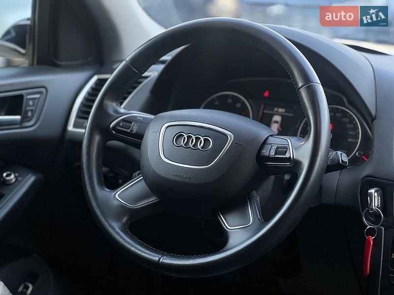 Внедорожник / Кроссовер Audi Q5 2017 в Ивано-Франковске