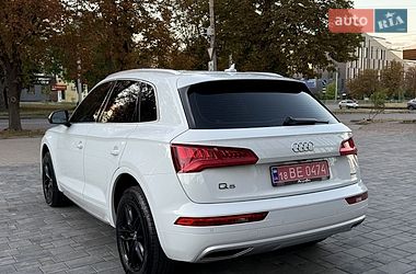 Внедорожник / Кроссовер Audi Q5 2020 в Ровно