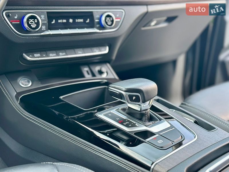 Позашляховик / Кросовер Audi Q5 2021 в Києві фото 43 Позашляховик / Кросовер Audi Q5 2021 в Києві