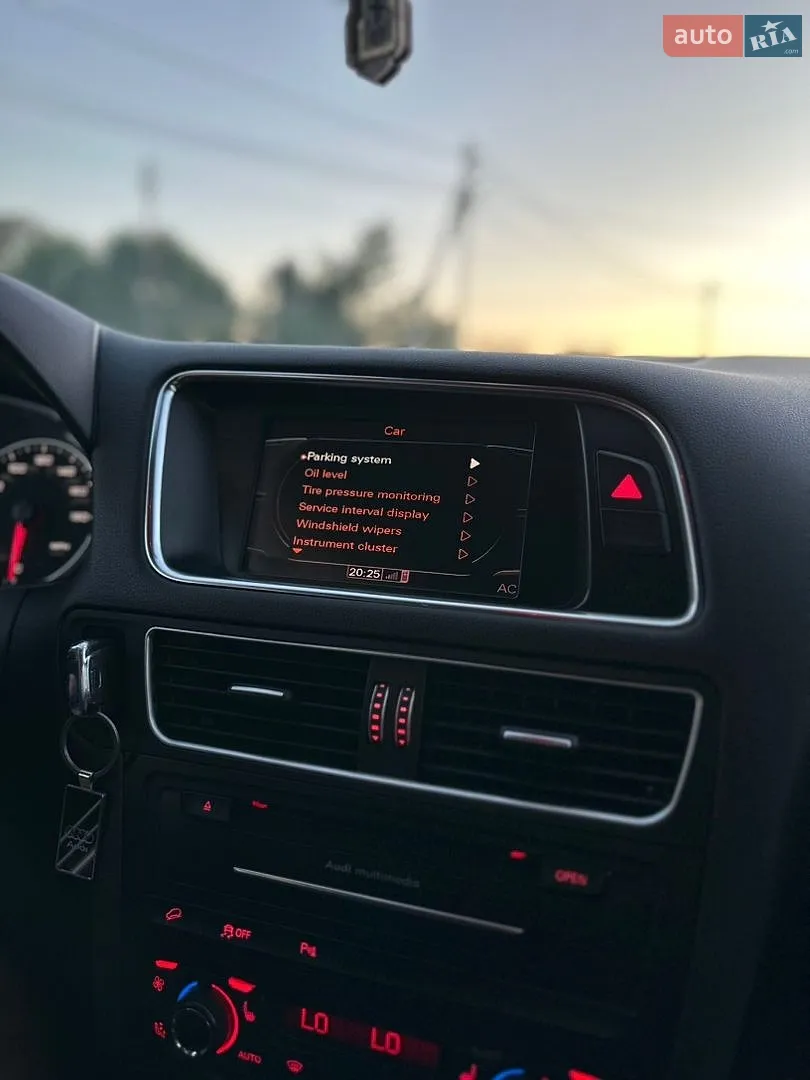 2010 Audi Q5 - мініатюра 21