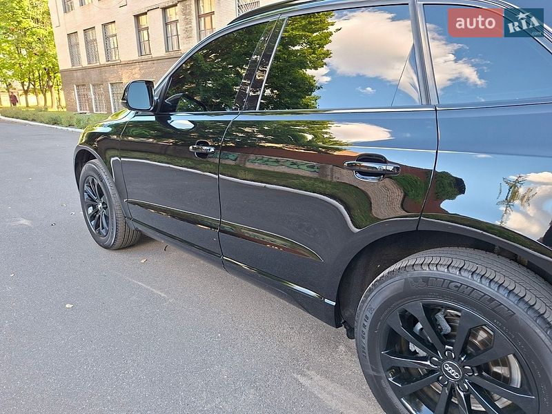 Позашляховик / Кросовер Audi Q5 2012 в Шостці