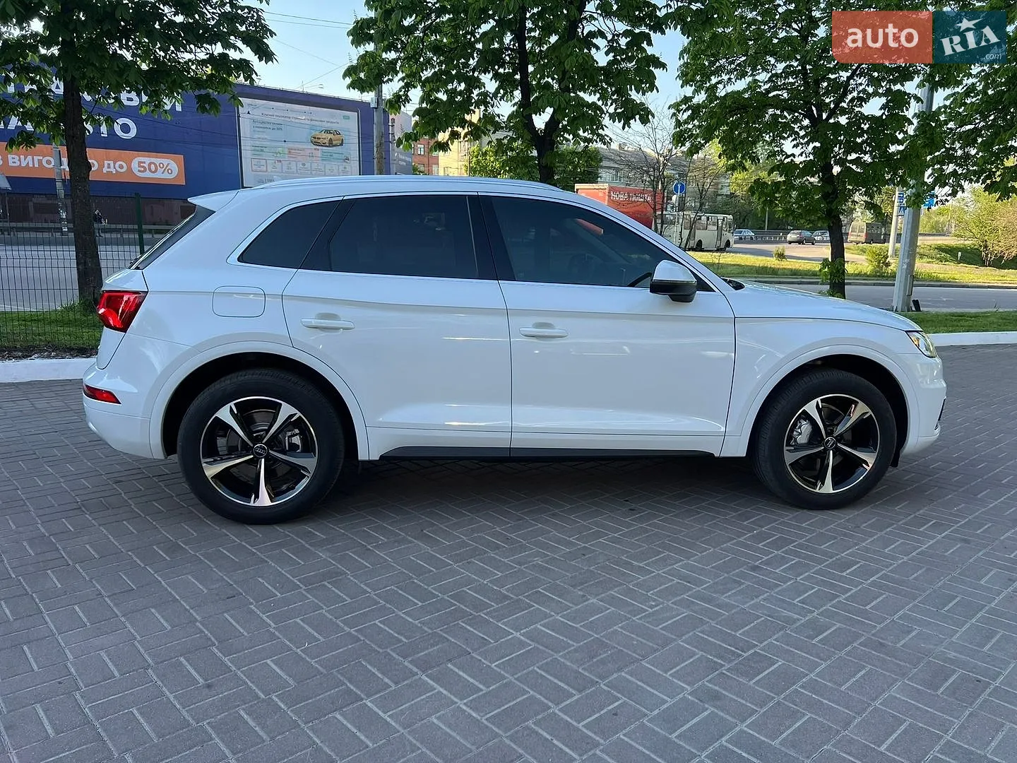 2020 Audi Q5 - мініатюра 8
