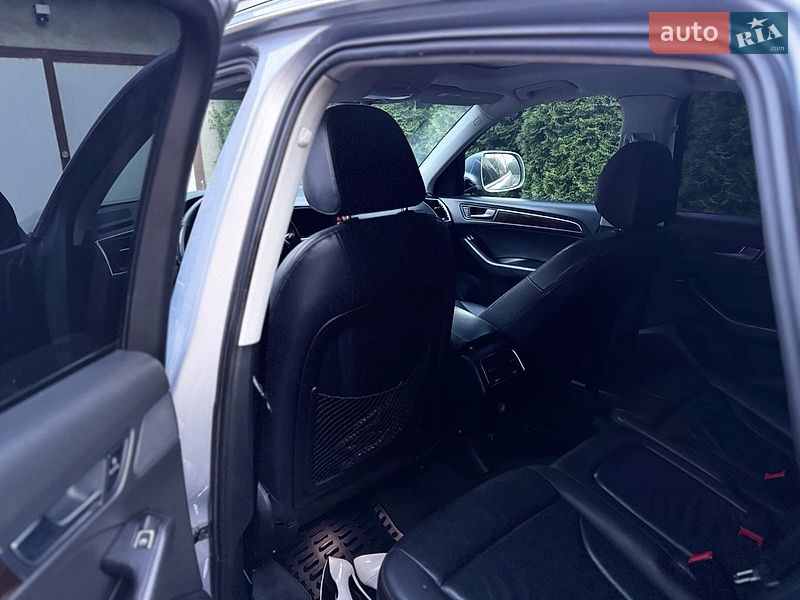 Внедорожник / Кроссовер Audi Q5 2015 в Тячеве