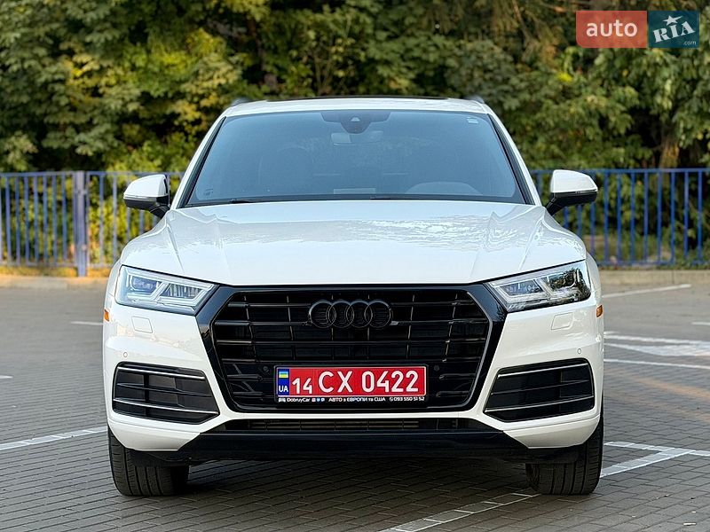 Внедорожник / Кроссовер Audi Q5 2020 в Тернополе