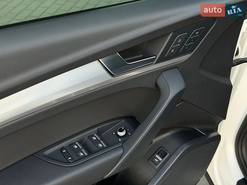 Внедорожник / Кроссовер Audi Q5 2020 в Тернополе