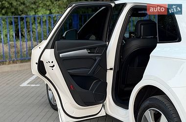 Внедорожник / Кроссовер Audi Q5 2020 в Тернополе
