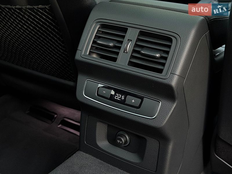Внедорожник / Кроссовер Audi Q5 2020 в Тернополе