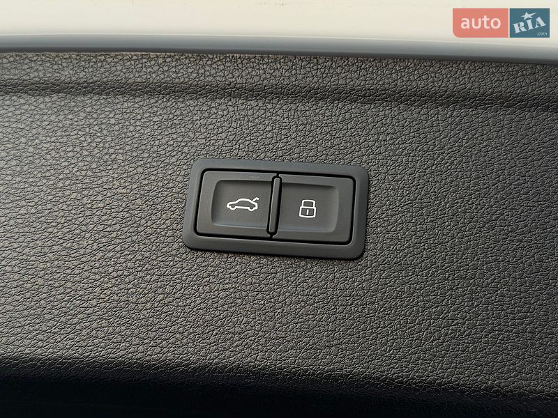 Внедорожник / Кроссовер Audi Q5 2020 в Тернополе