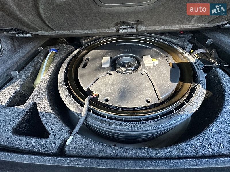 Позашляховик / Кросовер Audi Q5 2018 в Стрию
