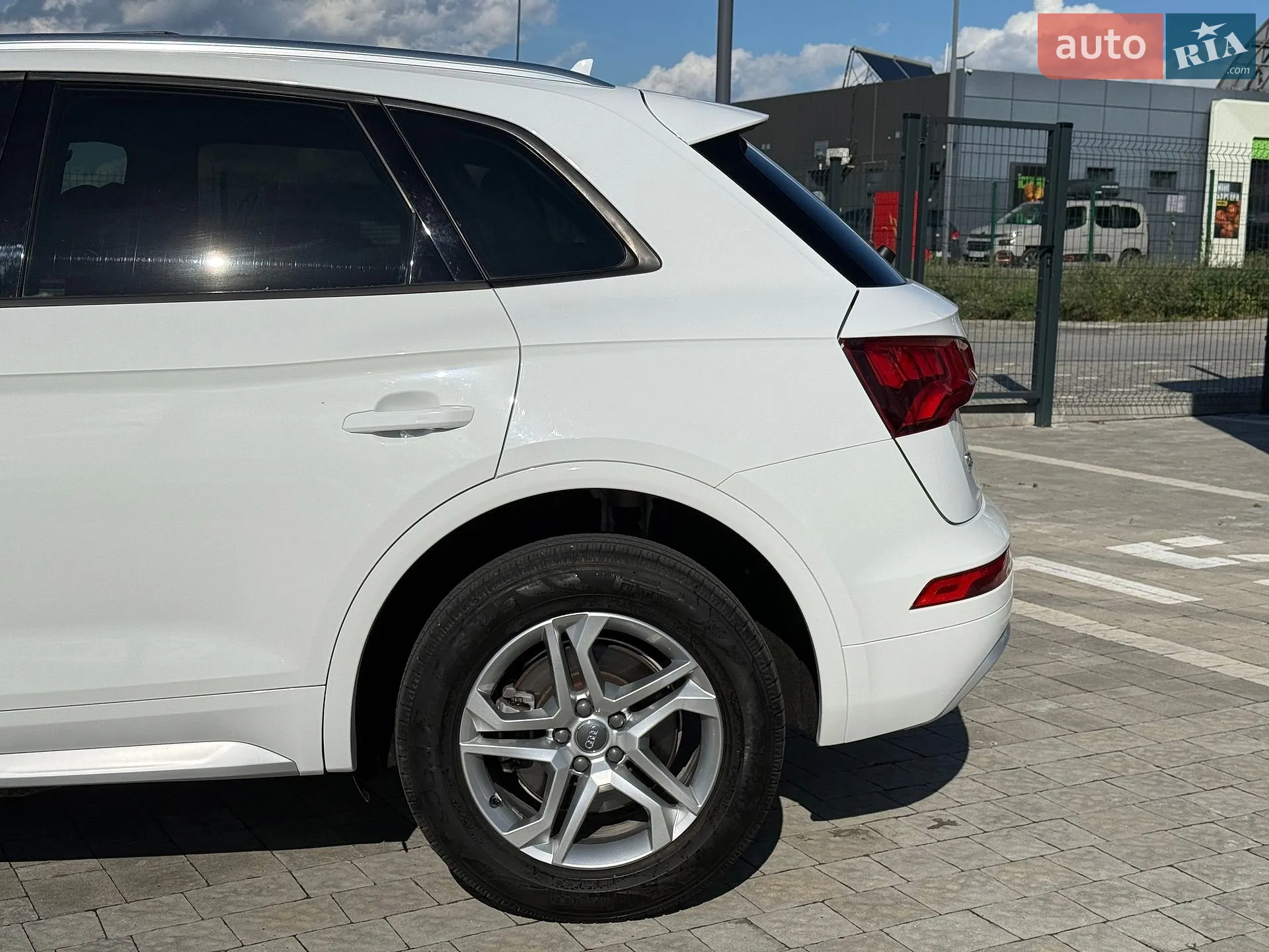 2017 Audi Q5 - мініатюра 7
