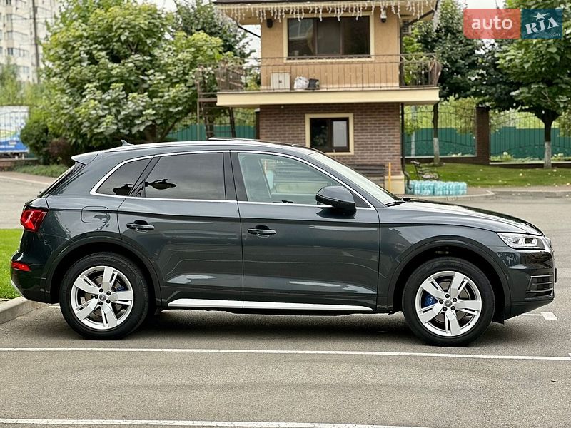 Позашляховик / Кросовер Audi Q5 2018 в Києві