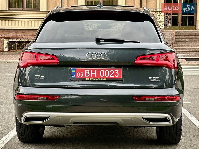 Позашляховик / Кросовер Audi Q5 2018 в Києві