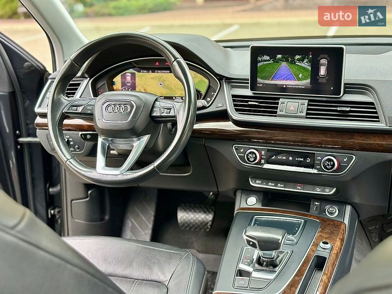 Позашляховик / Кросовер Audi Q5 2018 в Києві