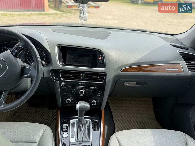 Позашляховик / Кросовер Audi Q5 2014 в Львові