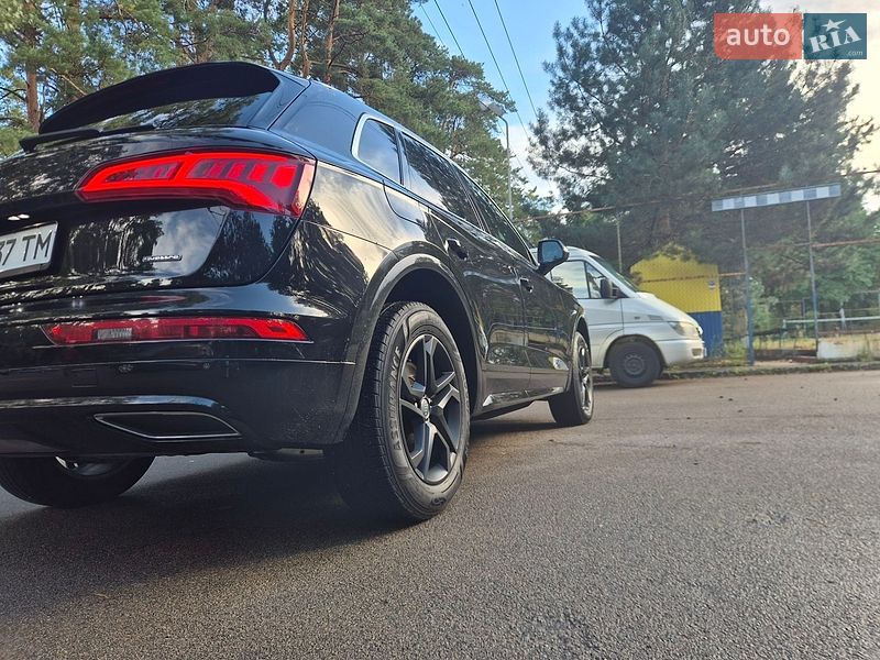 Позашляховик / Кросовер Audi Q5 2019 в Києві фото 8 Позашляховик / Кросовер Audi Q5 2019 в Києві