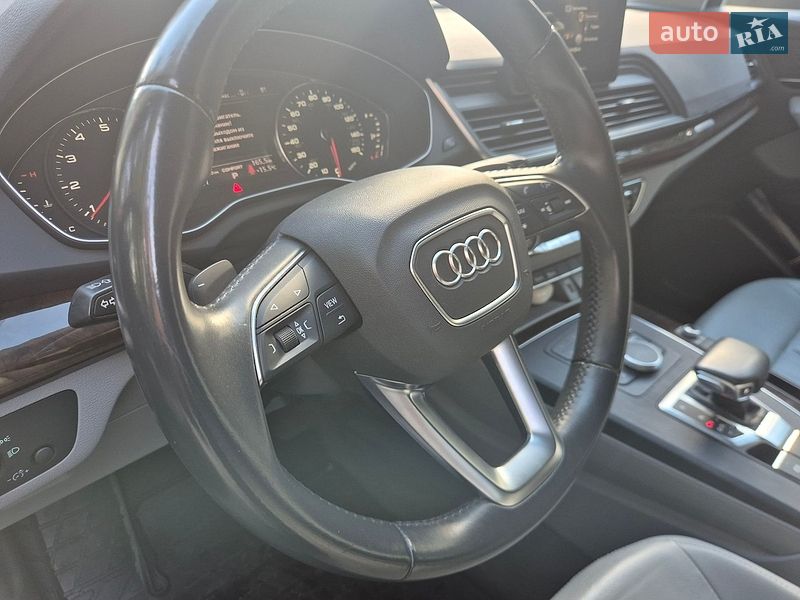 Позашляховик / Кросовер Audi Q5 2019 в Києві фото 29 Позашляховик / Кросовер Audi Q5 2019 в Києві