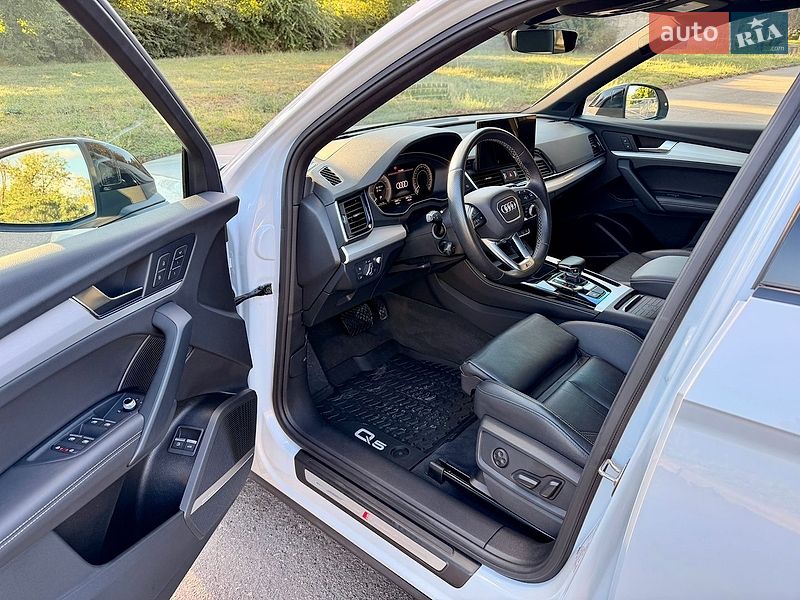 Позашляховик / Кросовер Audi Q5 2023 в Кривому Розі