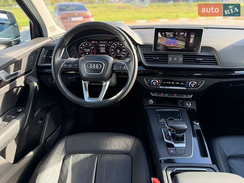 Позашляховик / Кросовер Audi Q5 2018 в Києві