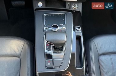 Позашляховик / Кросовер Audi Q5 2018 в Києві