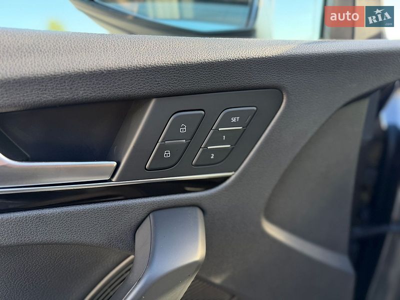 Позашляховик / Кросовер Audi Q5 2018 в Києві