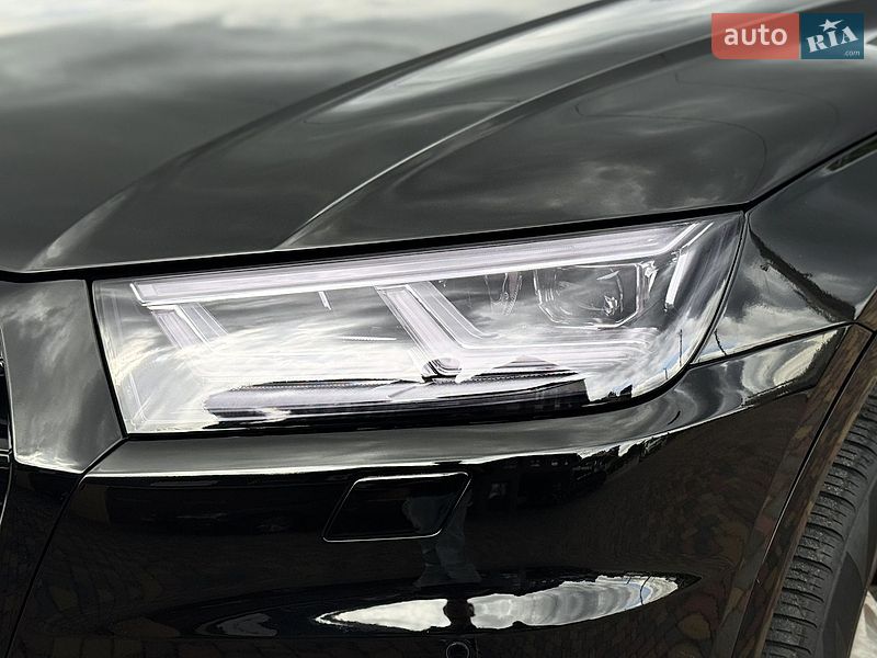 Внедорожник / Кроссовер Audi Q5 2020 в Ровно