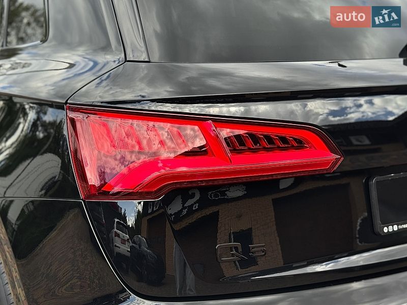 Внедорожник / Кроссовер Audi Q5 2020 в Ровно