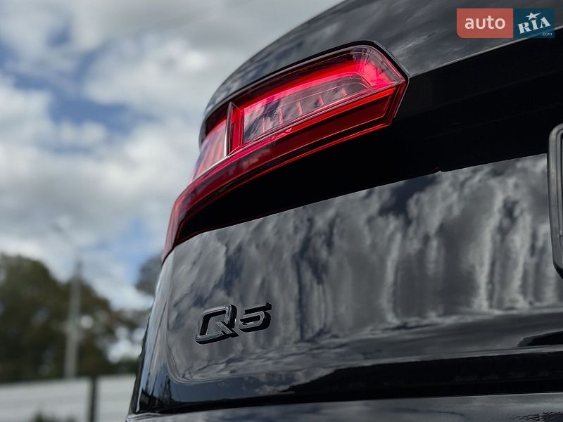 Внедорожник / Кроссовер Audi Q5 2020 в Ровно
