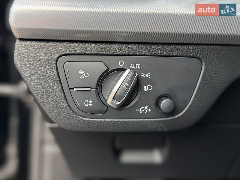 Внедорожник / Кроссовер Audi Q5 2020 в Ровно