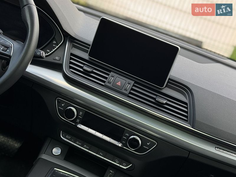 Внедорожник / Кроссовер Audi Q5 2020 в Ровно
