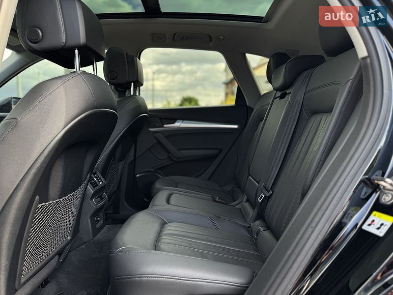 Внедорожник / Кроссовер Audi Q5 2020 в Ровно