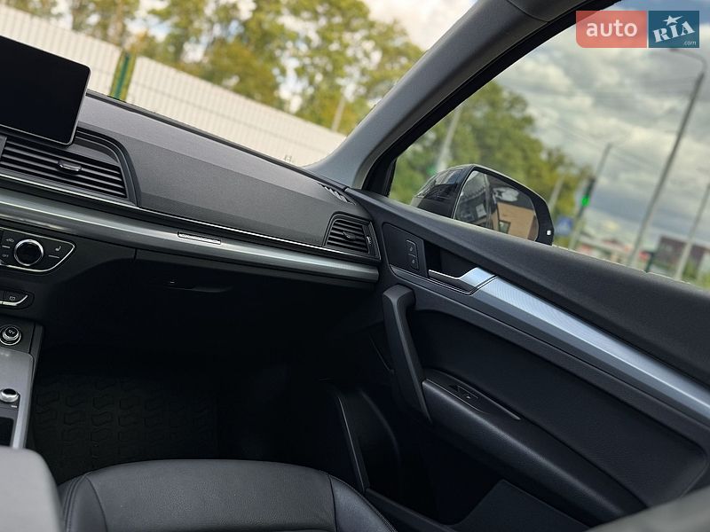 Внедорожник / Кроссовер Audi Q5 2020 в Ровно
