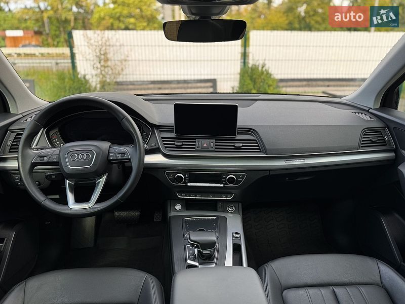 Внедорожник / Кроссовер Audi Q5 2020 в Ровно