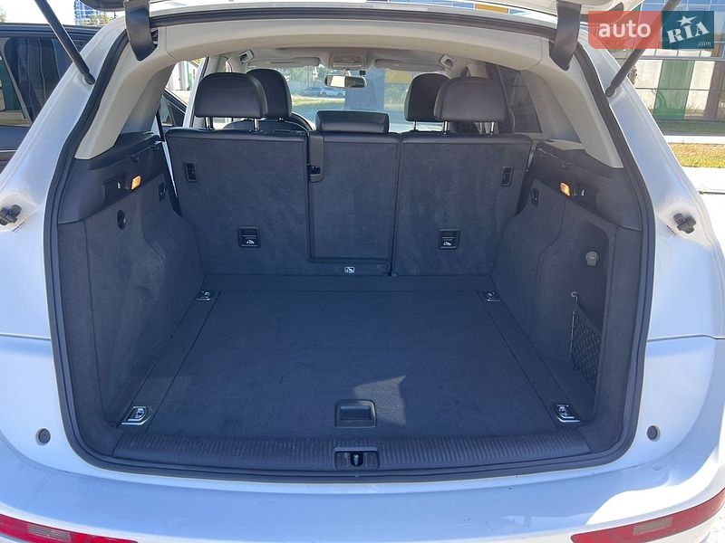 Внедорожник / Кроссовер Audi Q5 2014 в Киеве