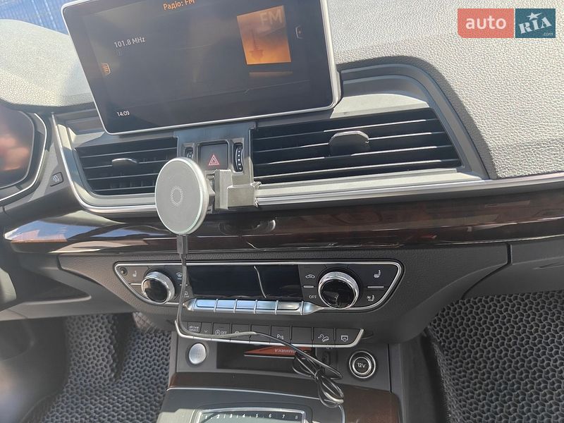 Позашляховик / Кросовер Audi Q5 2018 в Вінниці